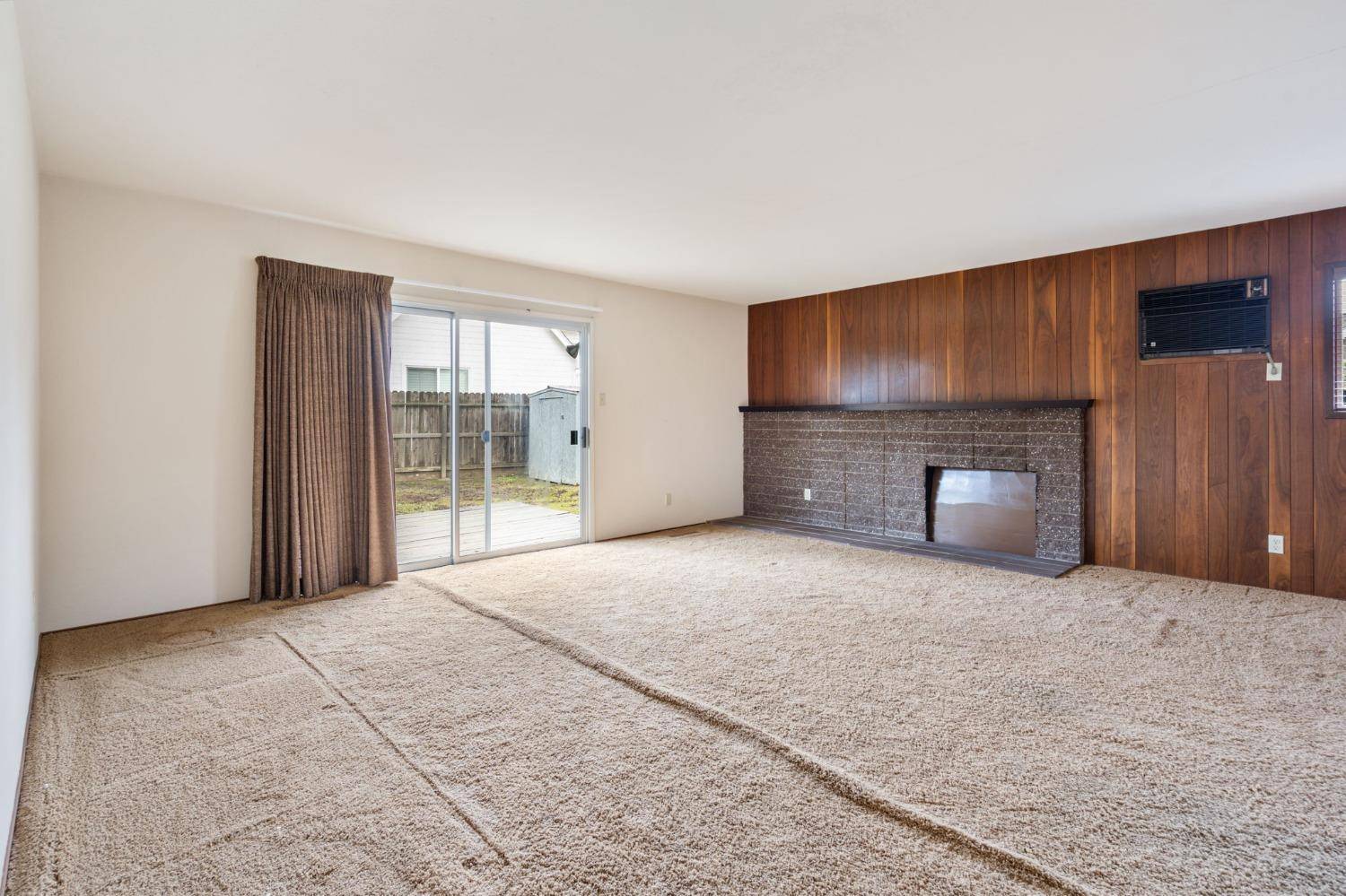 Woodland, CA 95695,1230 West ST