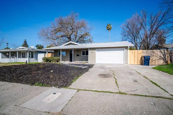 Sacramento, CA 95823,51 Thatcher CIR