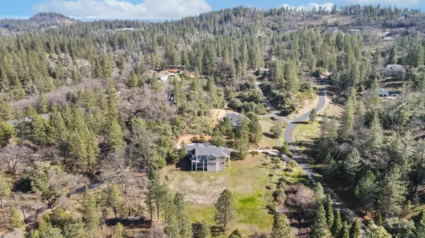 915 Eden Valley RD, Colfax, CA 95713