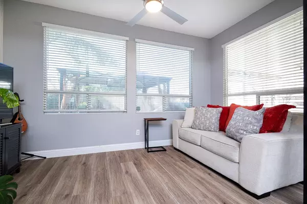 Sacramento, CA 95835,5431 Dunlay DR