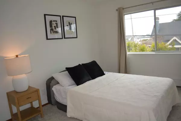 Santa Cruz, CA 95062,220 Atlantic AVE #204