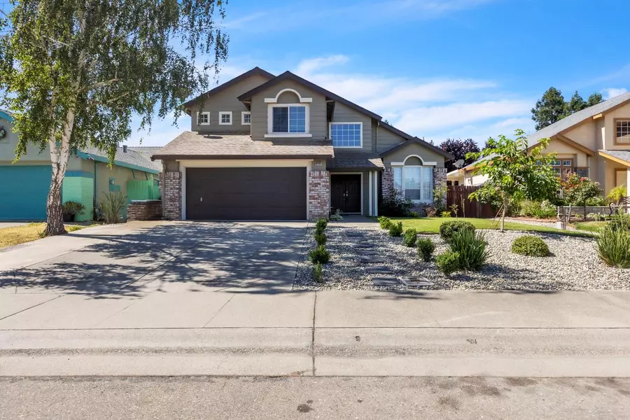 8490 Coeburn ST, Sacramento, CA 95823