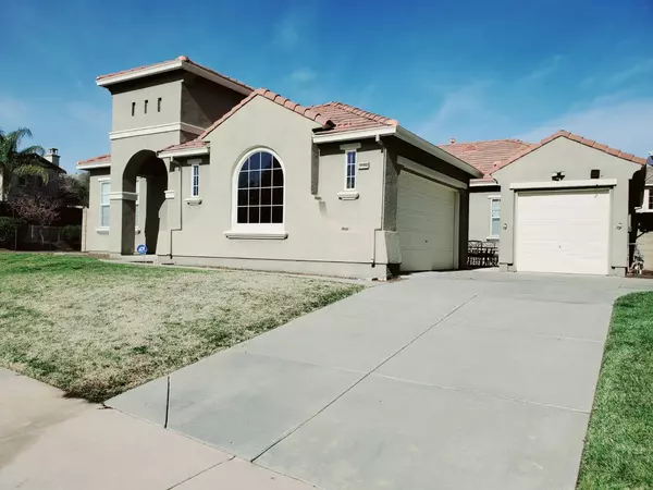 19981 Panoz CIR, Patterson, CA 95363