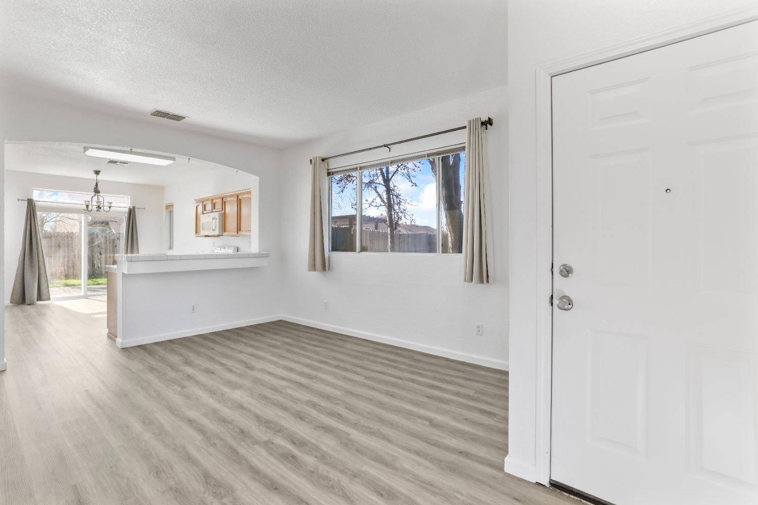 Sacramento, CA 95829,9294 Helmingham CT