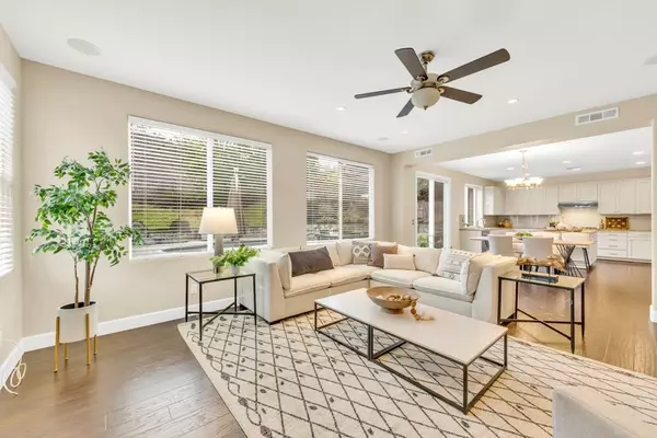 El Dorado Hills, CA 95762,4881 Village Green DR