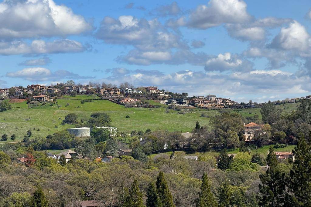 El Dorado Hills, CA 95762,2036 Moonstone CIR