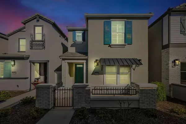 3198 Longspur LN, West Sacramento, CA 95691