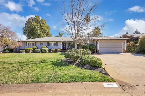 1122 Hillcrest Ave., Yuba City, CA 95991