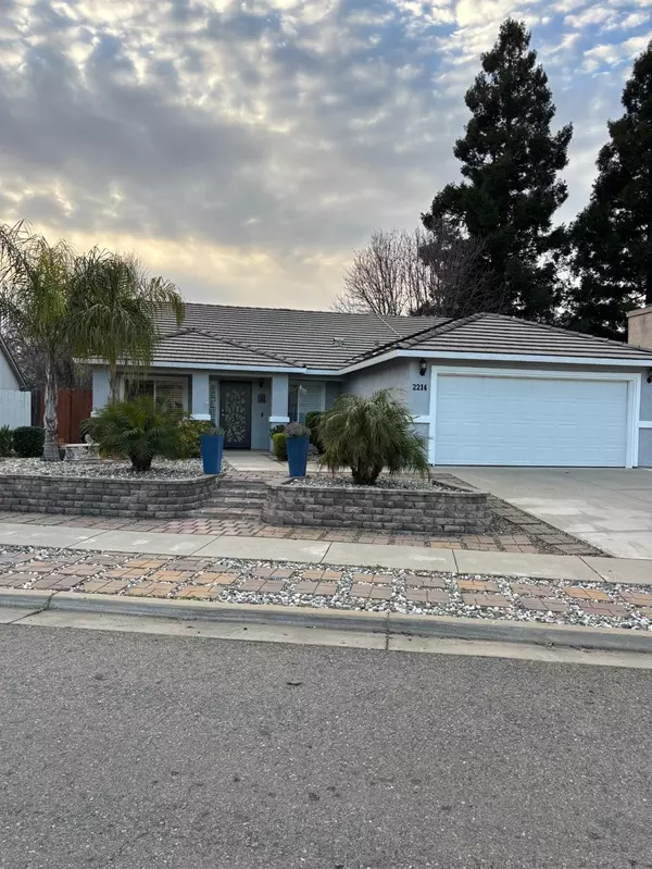 2214 Gold River DR, Yuba City, CA 95991