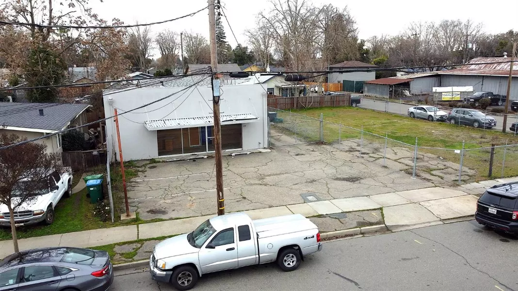 631 N Sacramento ST, Lodi, CA 95240