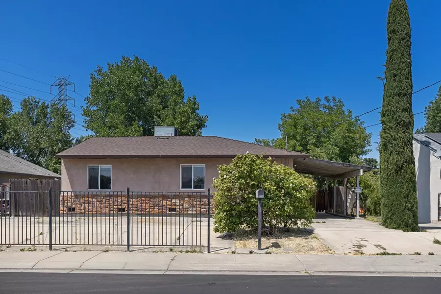3677 Harvey Avenue, Stockton, CA 95206