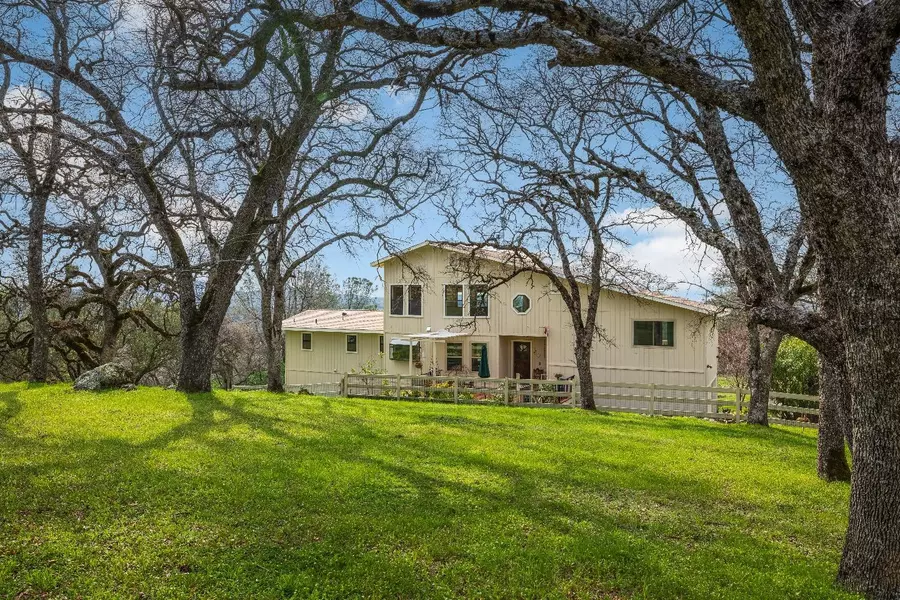 1502 Arrowbee DR, Placerville, CA 95667