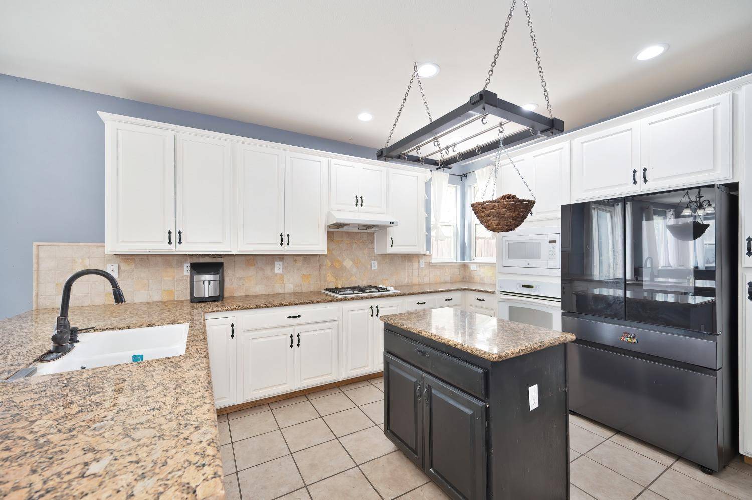 Elk Grove, CA 95624,9382 Willow Pond CIR