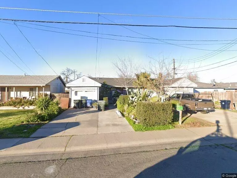 2111 Grand AVE, Sacramento, CA 95838