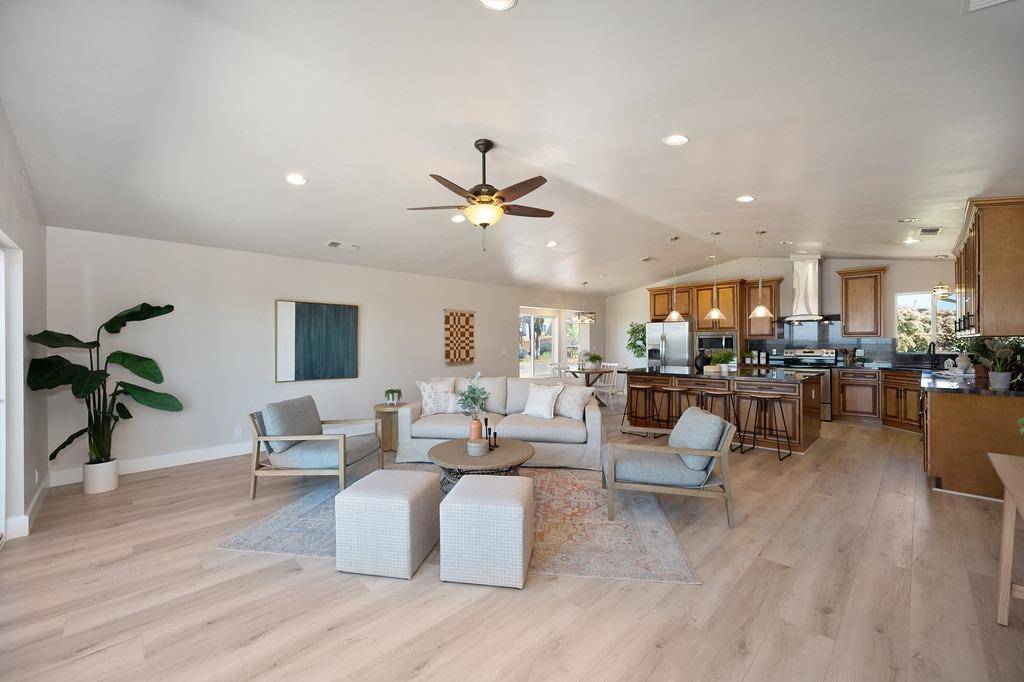 El Dorado Hills, CA 95762,4101 Hawk View RD