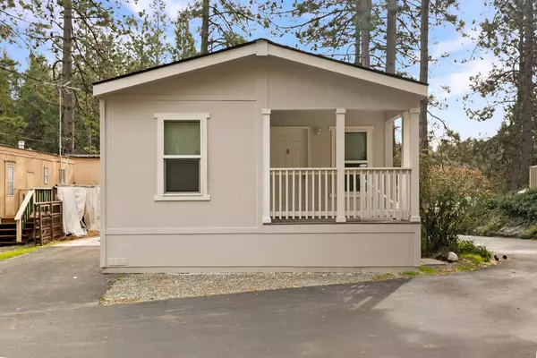 Colfax, CA 95713,135 Ponderosa WAY #20