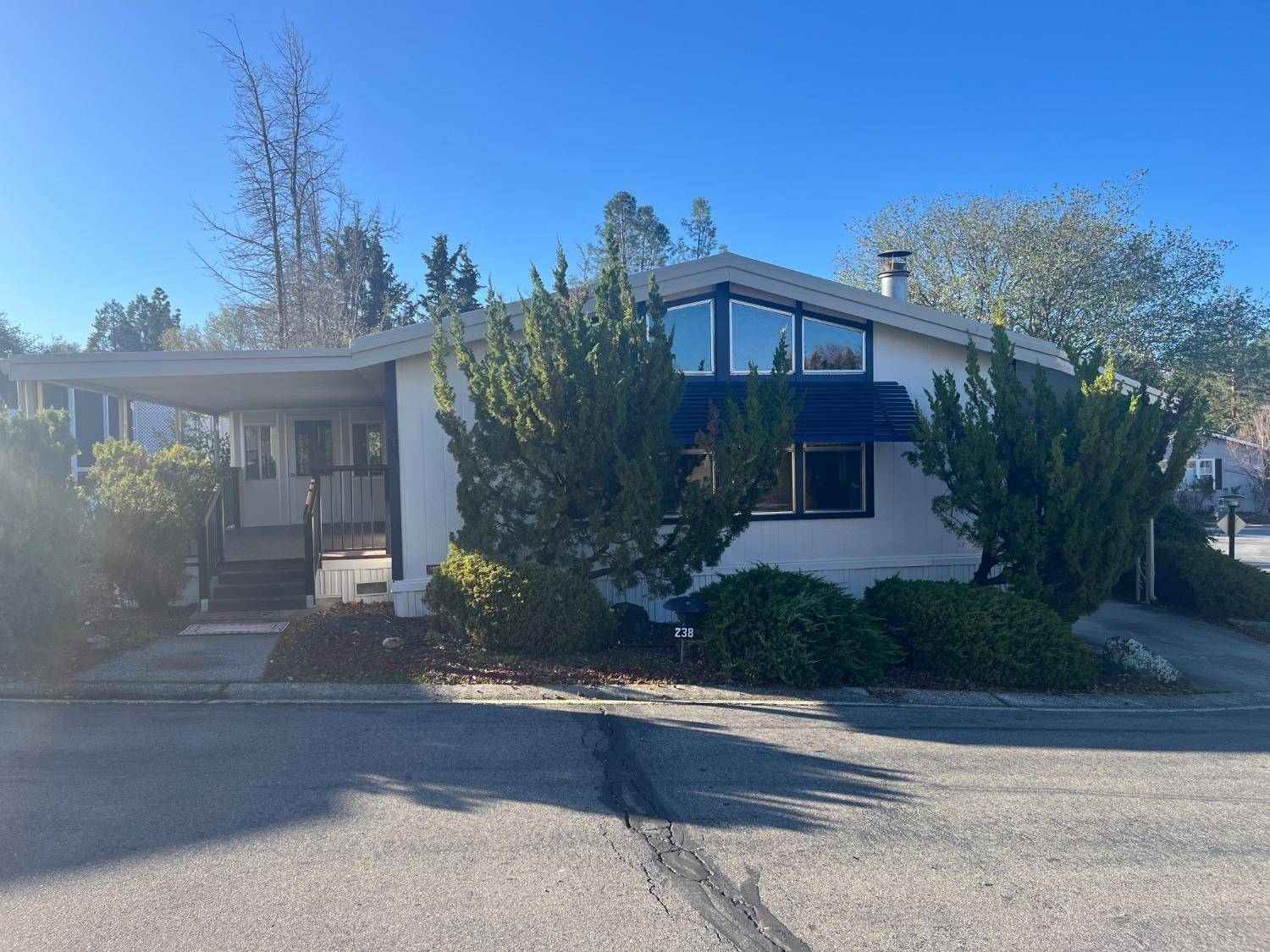 Auburn, CA 95602,3765 Grass Valley HWY #238