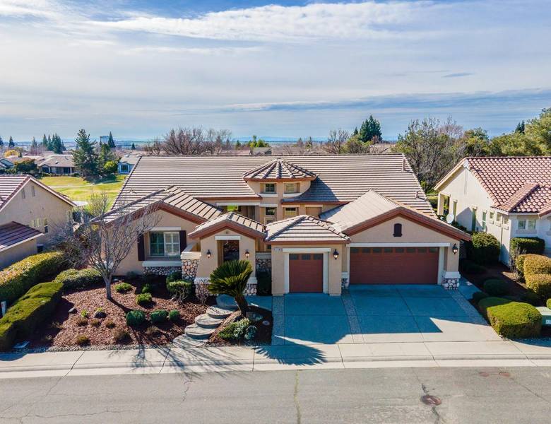 1738 Gingersnap LN, Lincoln, CA 95648