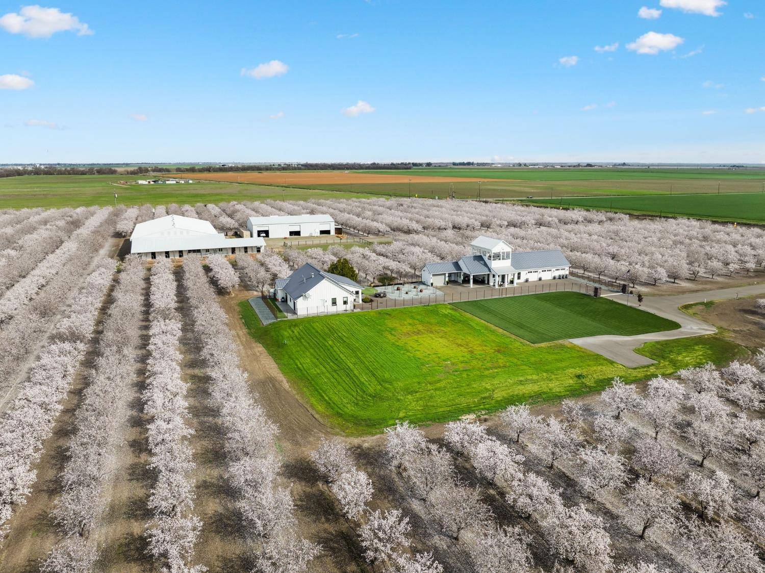 Davis, CA 95616,24130 County Road 101a