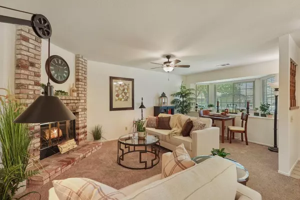 Modesto, CA 95356,4012 Hennings DR