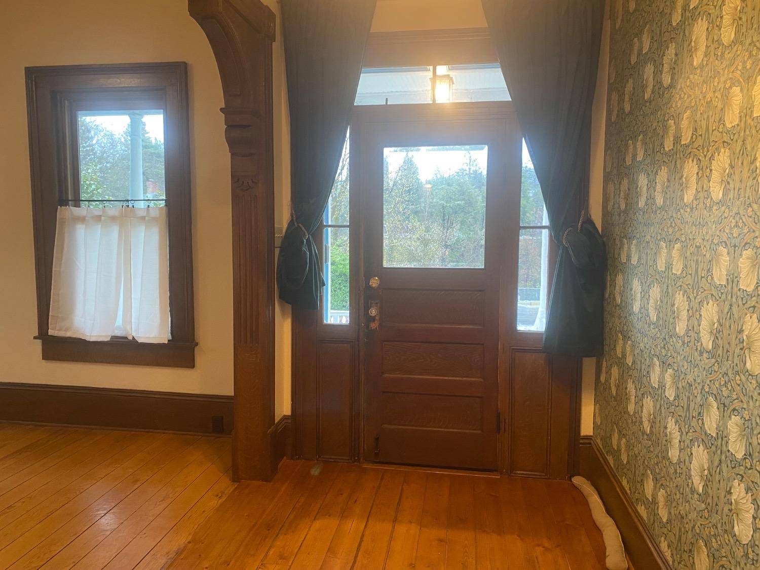 Grass Valley, CA 95945,310 Mill ST