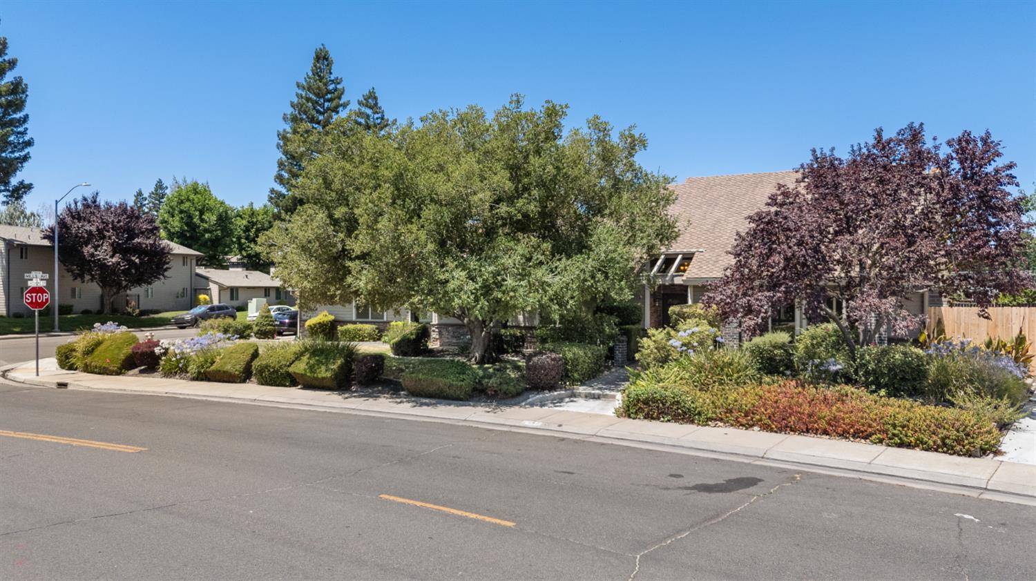 Lodi, CA 95242,1947 Lakeshore DR