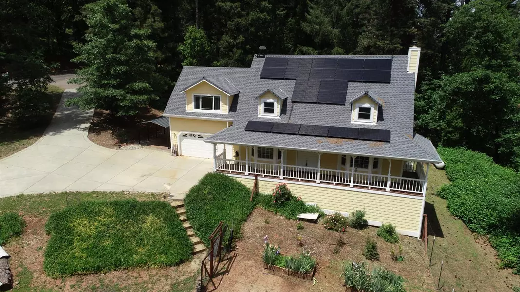 3321 N Canyon RD, Camino, CA 95709