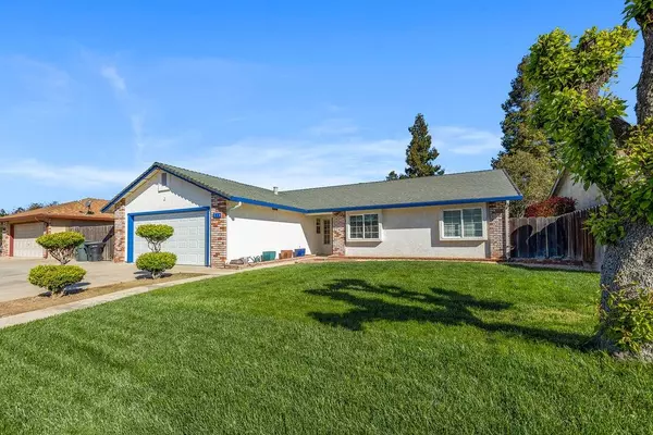 514 California ST, Escalon, CA 95320