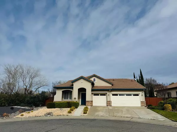 1332 Crystal Hollow CT, Lincoln, CA 95648