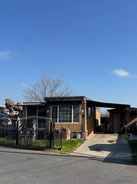 Turlock, CA 95382,5061 Nunes RD #39