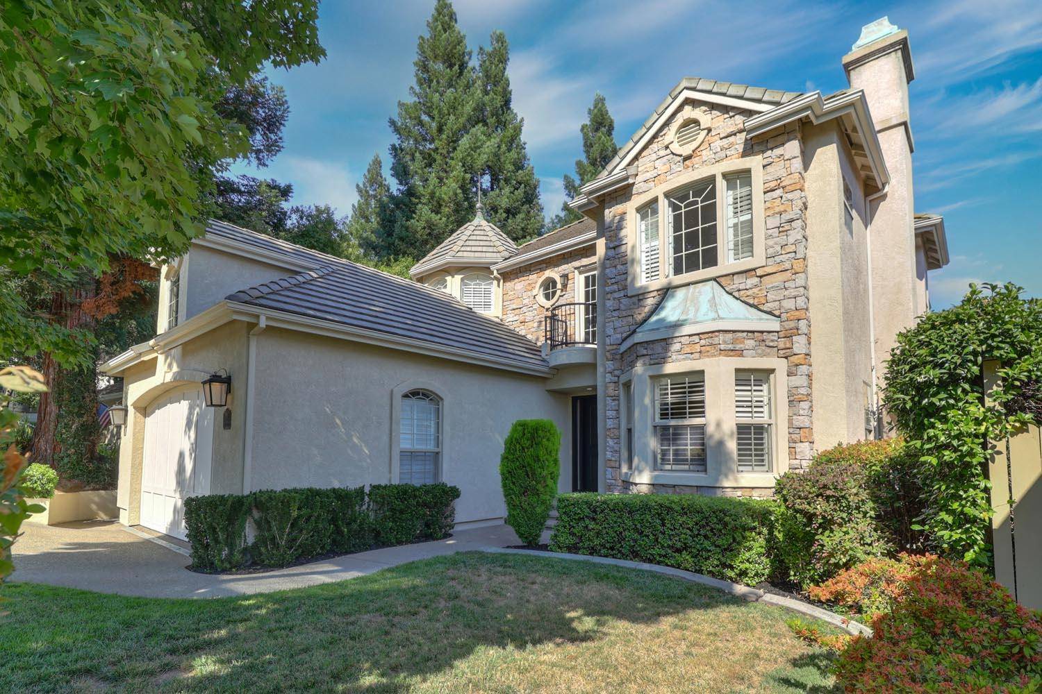 1626 Arden Bluffs LN, Carmichael, CA 95608