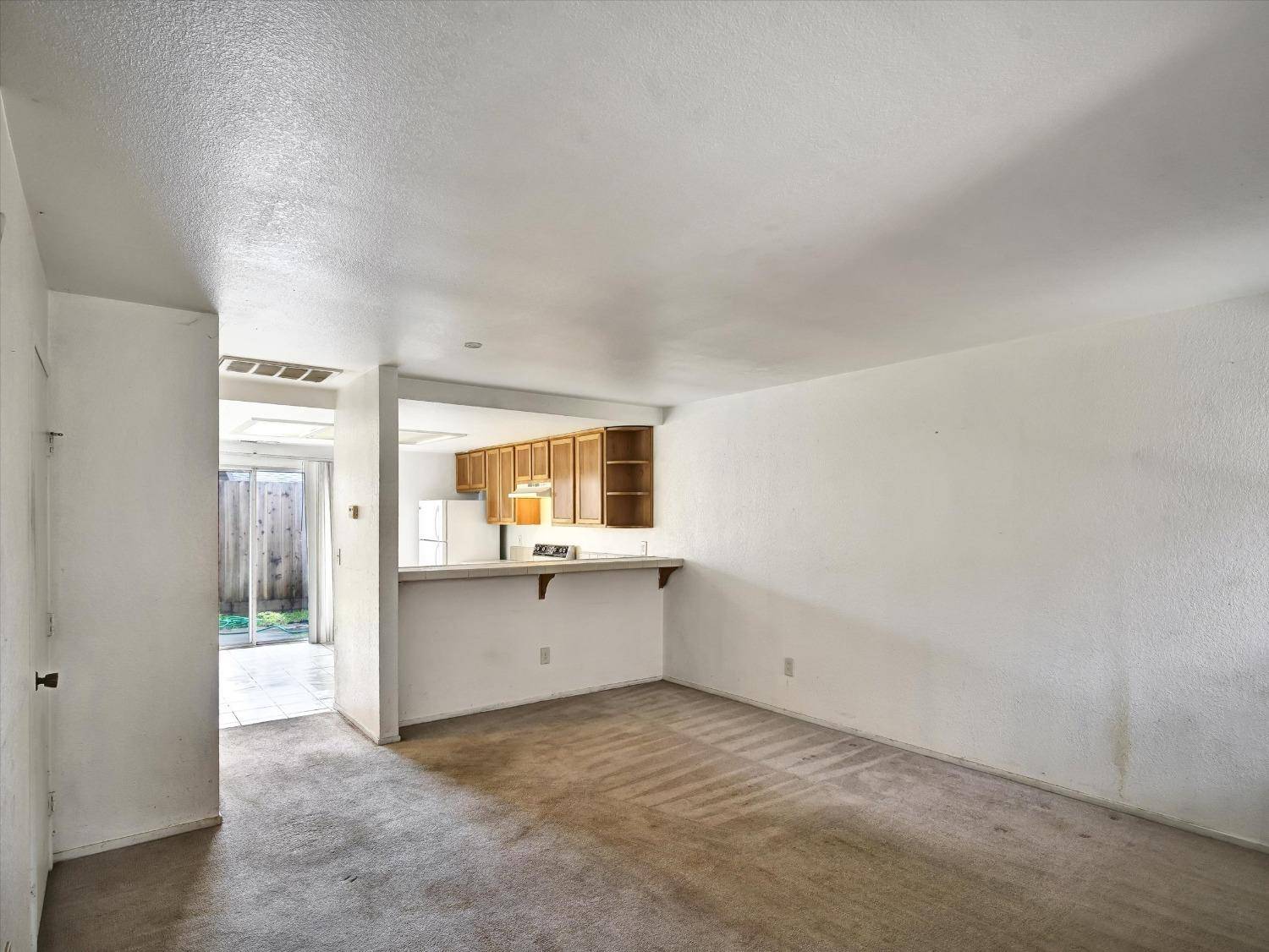 Modesto, CA 95354,564 Pirinen LN #B