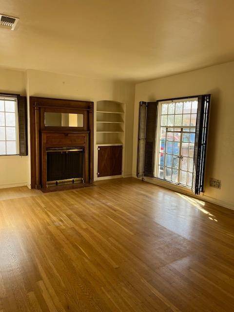 Sacramento, CA 95818,2717 22ND