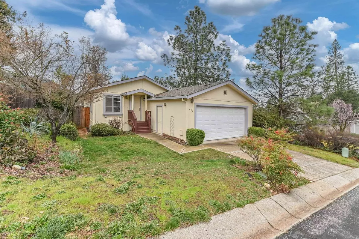 Colfax, CA 95713,202 Glendale RD