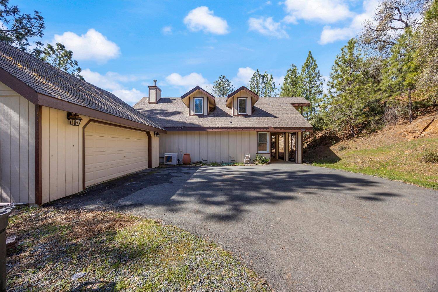 Fiddletown, CA 95629,16953 Mary LN