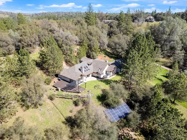 16953 Mary LN, Fiddletown, CA 95629