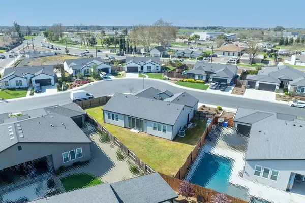 Denair, CA 95316,4094 Valkommen DR