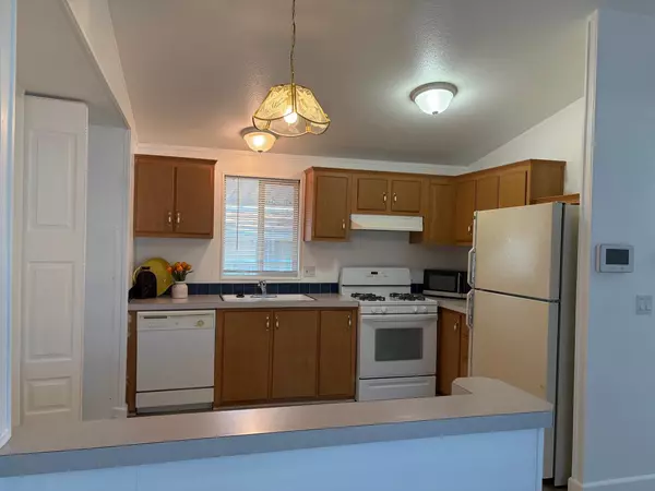 Citrus Heights, CA 95621,29 Hanover ST