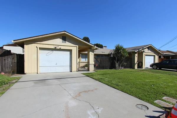 410 E Alameda ST, Manteca, CA 95336