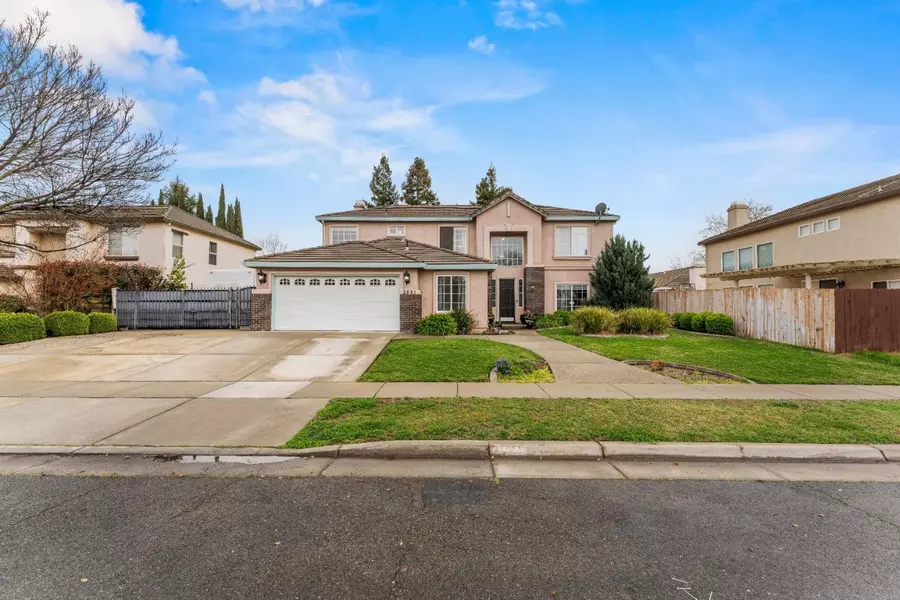 2021 Gray AVE, Yuba City, CA 95991