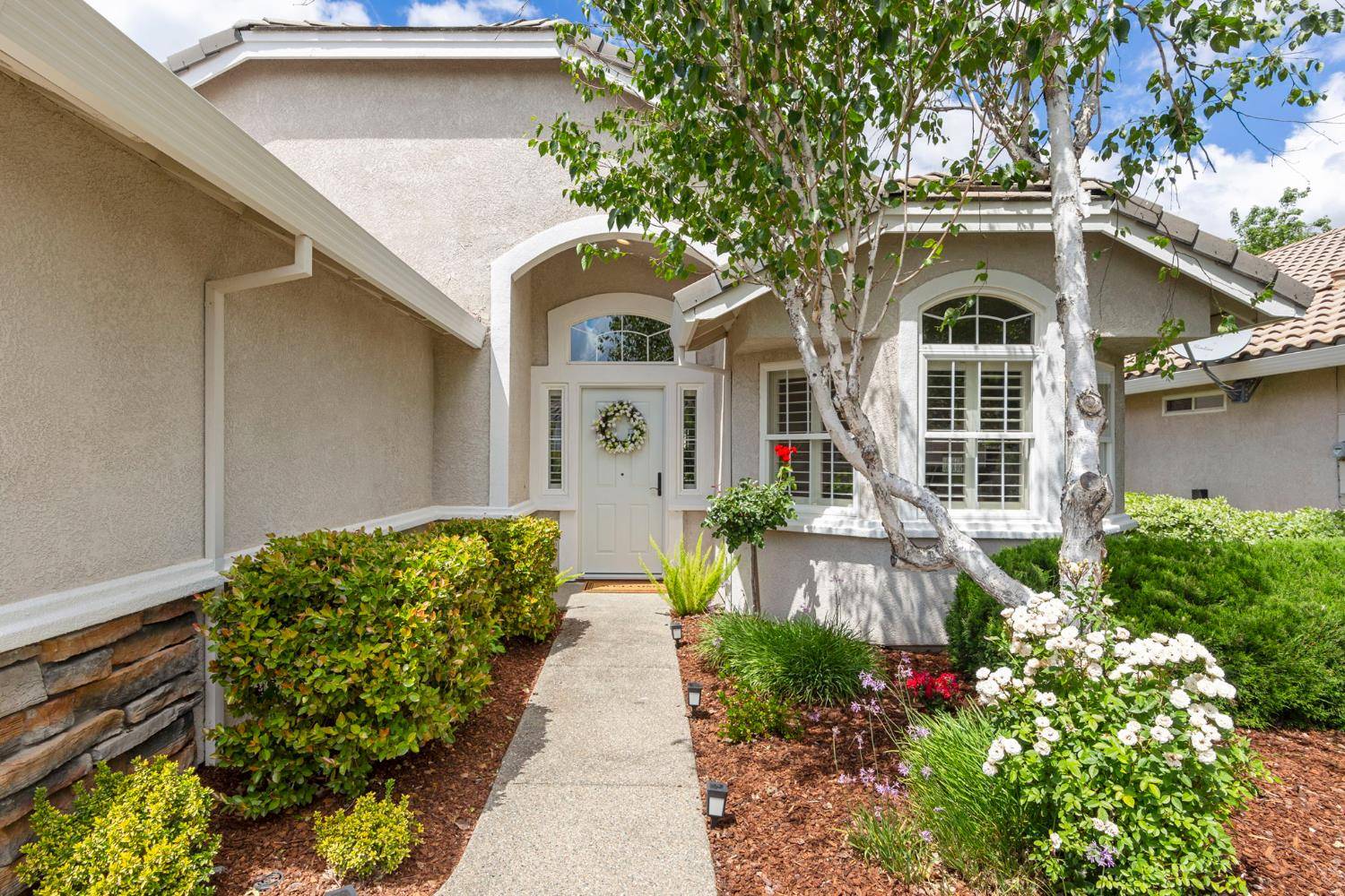 Roseville, CA 95747,6169 Buckskin LN