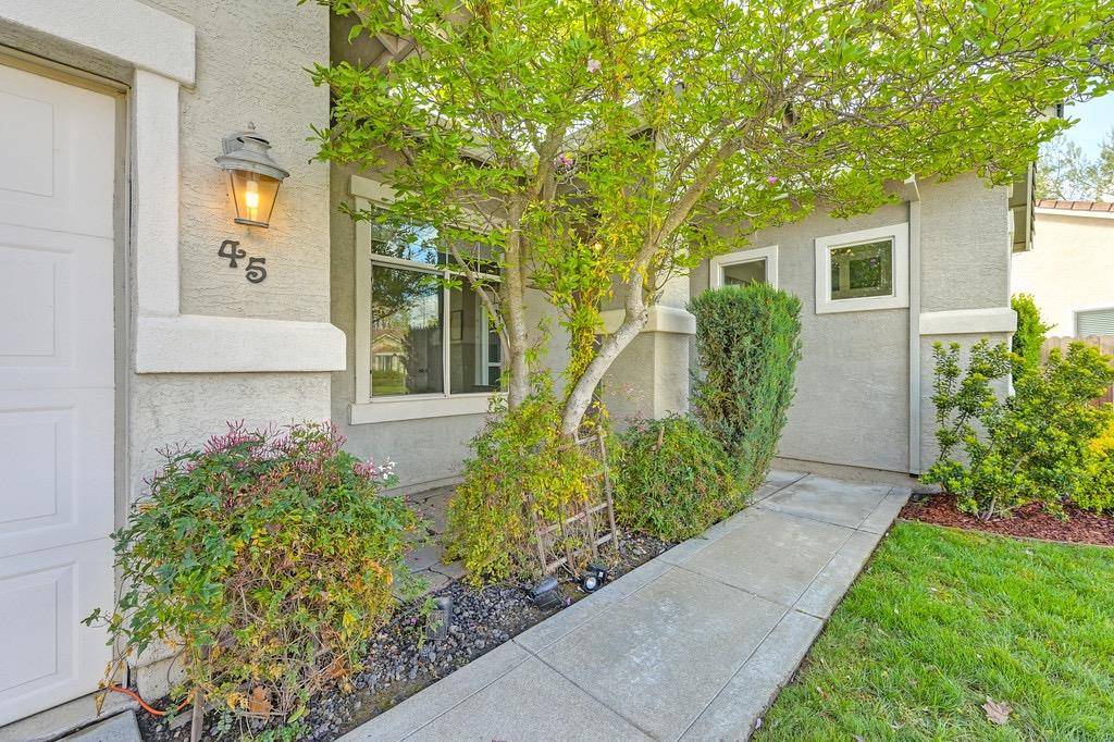Roseville, CA 95678,45 Castle Hill CT