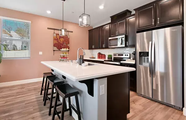 Citrus Heights, CA 95610,6195 Barris CT