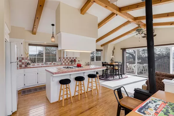 Grass Valley, CA 95949,20241 Clydesdale