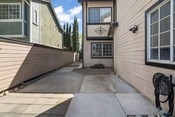 Manteca, CA 95336,252 Laurelwood CIR