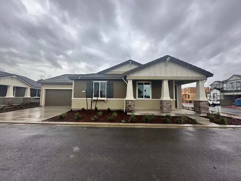 6316 Sun Haven ST, Hughson, CA 95326
