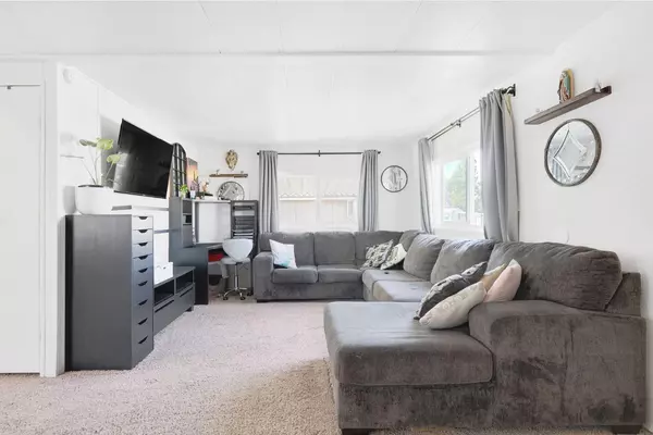 Sacramento, CA 95827,10035 Mills Station RD #153