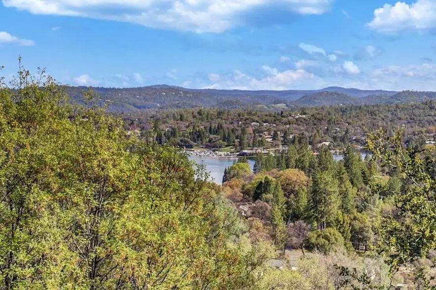 Auburn, CA 95602,24550 Rodeo Flat RD