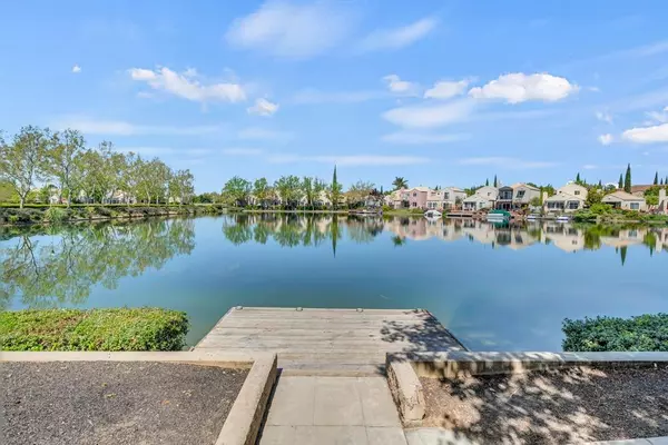 Elk Grove, CA 95758,3308 E Island CT