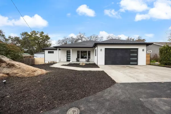 Loomis, CA 95650,3592 Colony LN